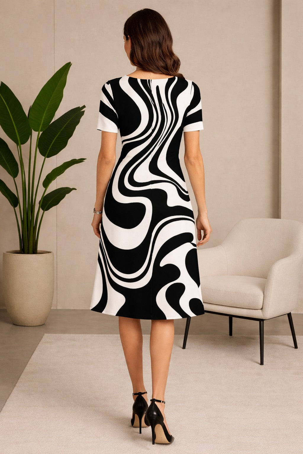 Vestido Amarílis Preto e Branco — Miralleve